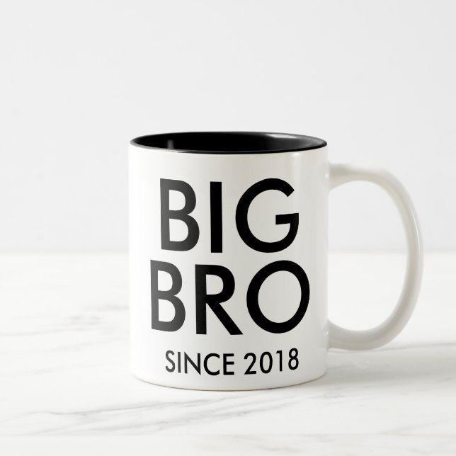 Big Brother Fügen Sie Ihr Datum Zweifarbige Tasse (Rechts)
