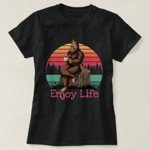 Big Foot Genießen Leben T-Shirt