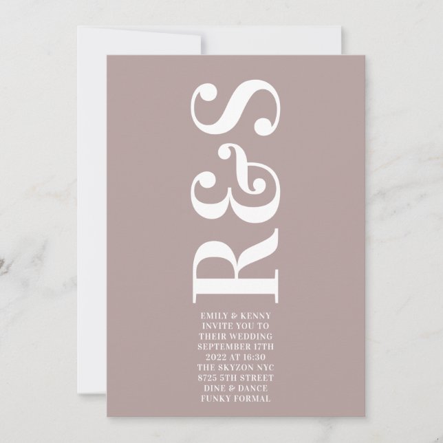 Big Monogram Modern Bold Taupe Wedding Einladung (Vorderseite)