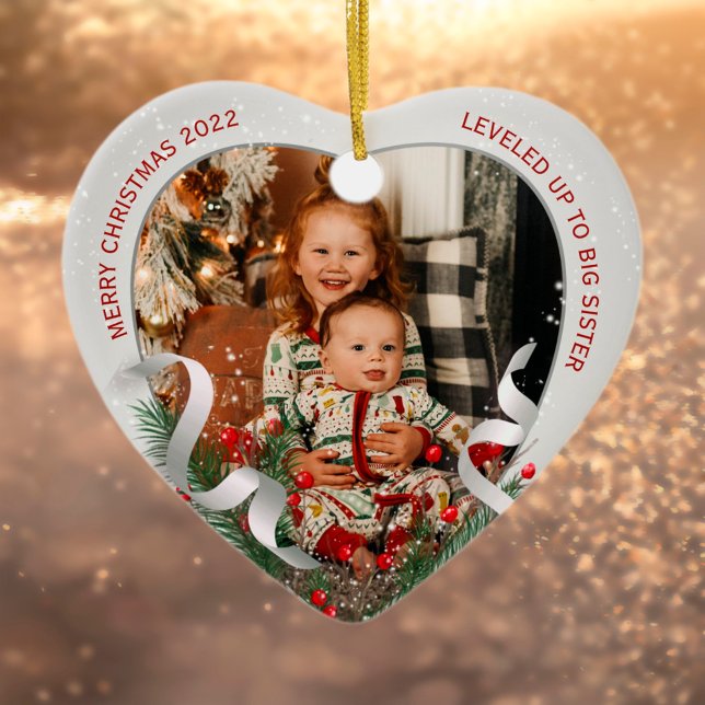 Big Sister New Baby Foto Silver Frame Holly Pine Keramik Ornament (Von Creator hochgeladen)