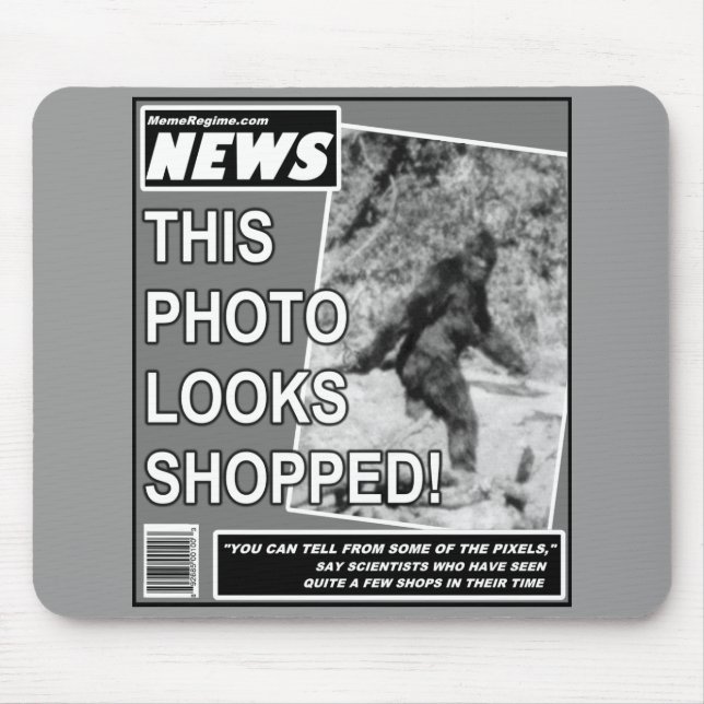 Bigfoot Bamboozlement Mousepad (Vorne)