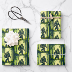 Bigfoot beim Waldspaziergang Geschenkpapier Set