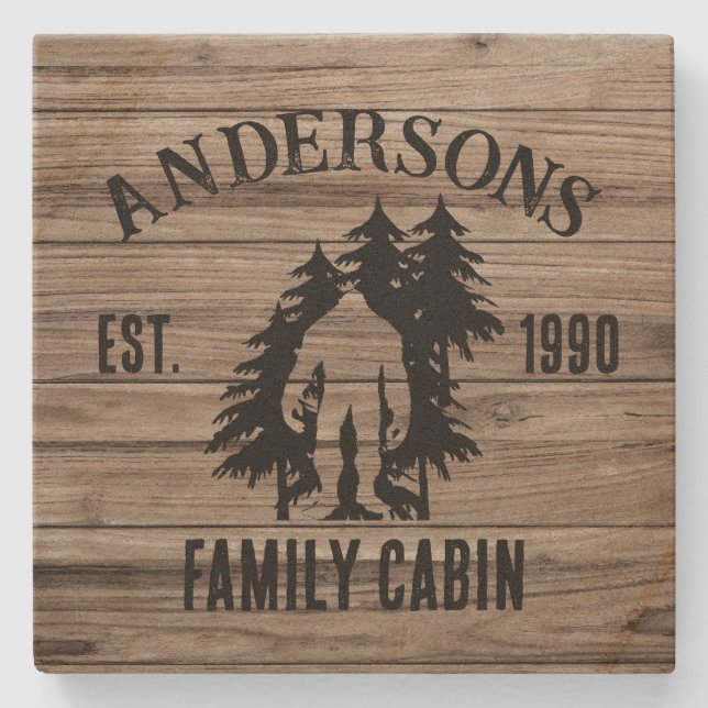 Bigfoot Cabin Rustic Wood Family Individuelle Name Steinuntersetzer (Vorderseite)