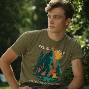 BigFoot Camping Wald Berge Lustig Maßgeschneidert T-Shirt