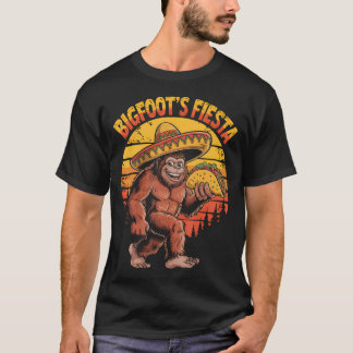 Bigfoot Carrying Taco Funny Cinco De Mayo Boys T-Shirt