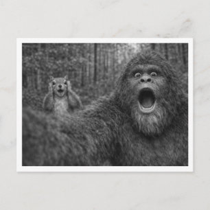 Bigfoot-Eichhörnchen Selfie Feiertagspostkarte