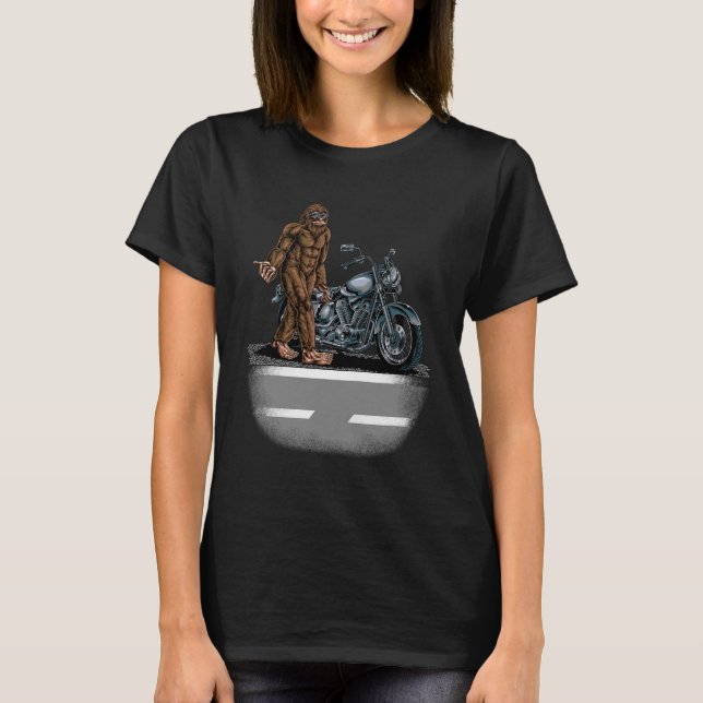Bigfoot Fahren eines Motorrads, das versucht, eine T-Shirt (Vorderseite)