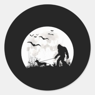 Bigfoot gehender Dachshund Hund Mond Sasquatch Runder Aufkleber