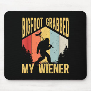 Bigfoot Grabbed Meine Dackel Funny Grillen Sasquat Mousepad