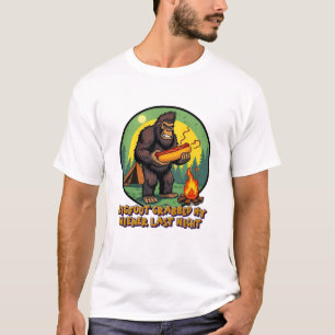 Bigfoot hat letzte Nacht meine Wiener gepackt T-Shirt