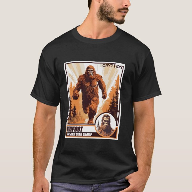 Bigfoot Hide and Seek Champ für Cryptid Sasquatch T-Shirt (Vorderseite)