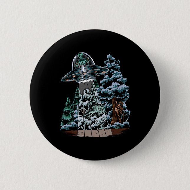 Bigfoot Hiding From Alien In a UFO Hinter Rad Button (Vorderseite)