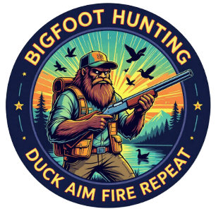Bigfoot-Jagd-Ente-Ziel-Feuer-Wiederholen T-Shirt