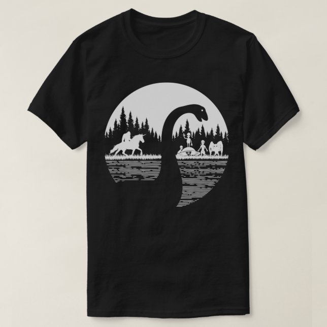 Bigfoot Loch Ness Monster Funny Sasquatch Riding U T-Shirt (Design vorne)