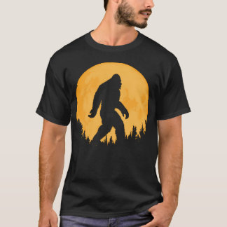 Bigfoot Nacht Minimalist Vollmond Bäume T-Shirt