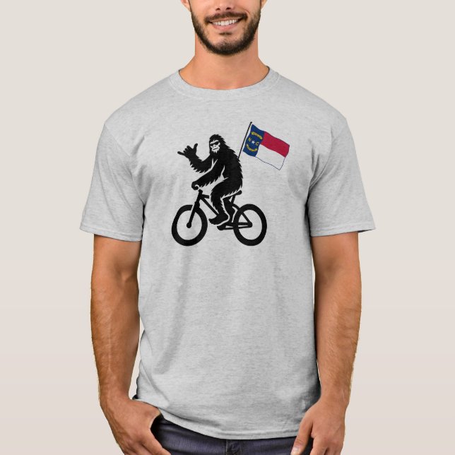Bigfoot-Radfahren North Carolina-Flagge T-Shirt (Vorderseite)