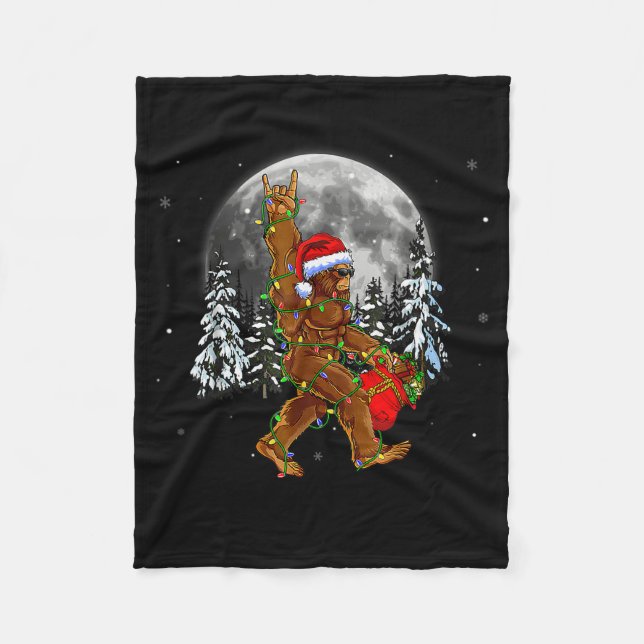 Bigfoot Santa Christmas Tree Lights Funny Xmas Sas Fleecedecke (Vorderseite)