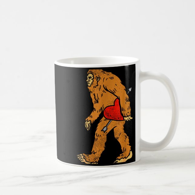 Bigfoot Sasquatch Heart With Arrow Funny Valentine Kaffeetasse (Rechts)