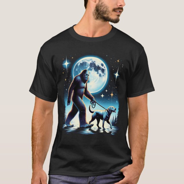 Bigfoot Sasquatch Labrador Retriever Walking Dog T-Shirt (Vorderseite)