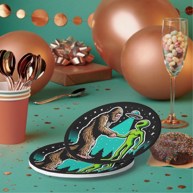 Bigfoot trifft Alien Pappteller (Multi)