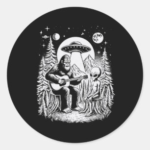 Bigfoot Ufo Alien um das Lagerfeuer Natur Wandern Runder Aufkleber