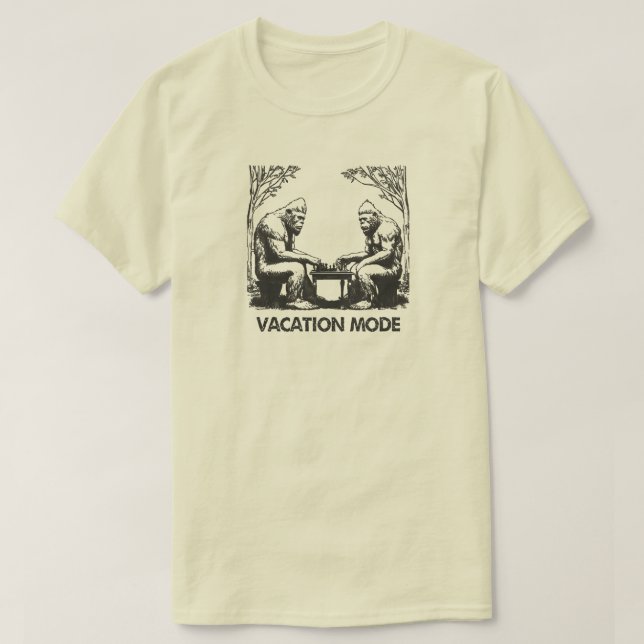 Bigfoot Vacacation Mode Schach T-Shirt (Design vorne)