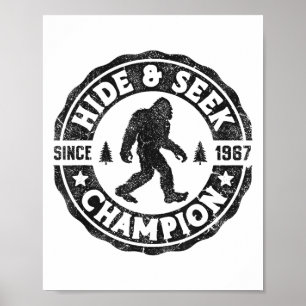 Bigfoot Versteckspiel Champion Lustiger Sasquatch Poster