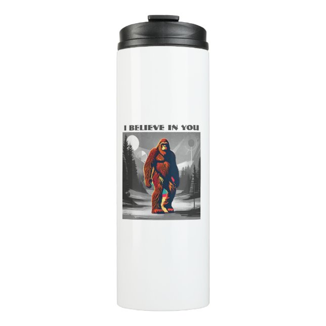 Bigfoot's Confidence Boost Thermosbecher (Vorderseite)