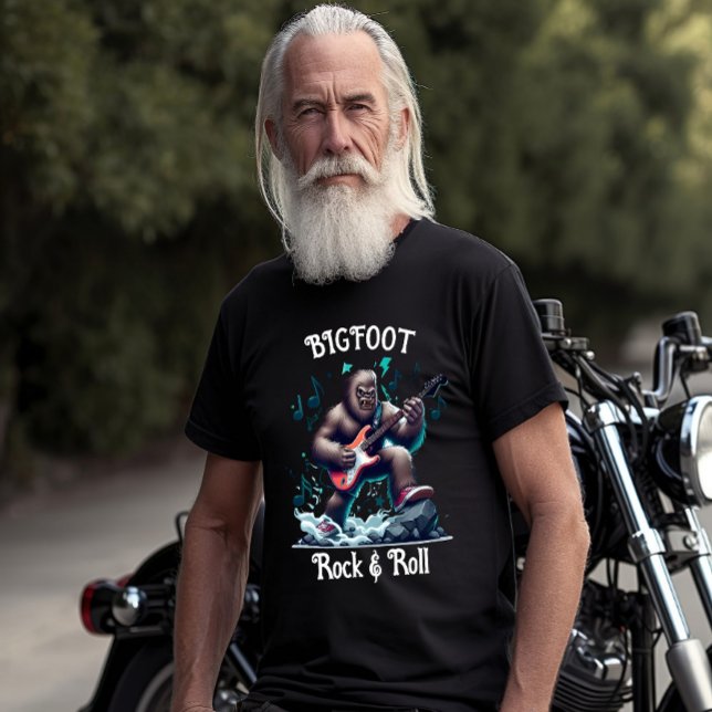 Bigfoots Midnight Rock Concert T-Shirt (Von Creator hochgeladen)