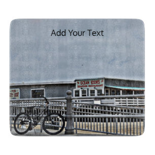 Bike On The Boardwalk von Shirley Taylor Schneidebrett