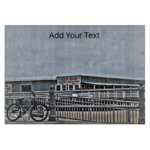 Bike On The Boardwalk von Shirley Taylor Schneidebrett