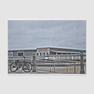 Bike On The Boardwalk von Shirley Taylor Seidenpapier