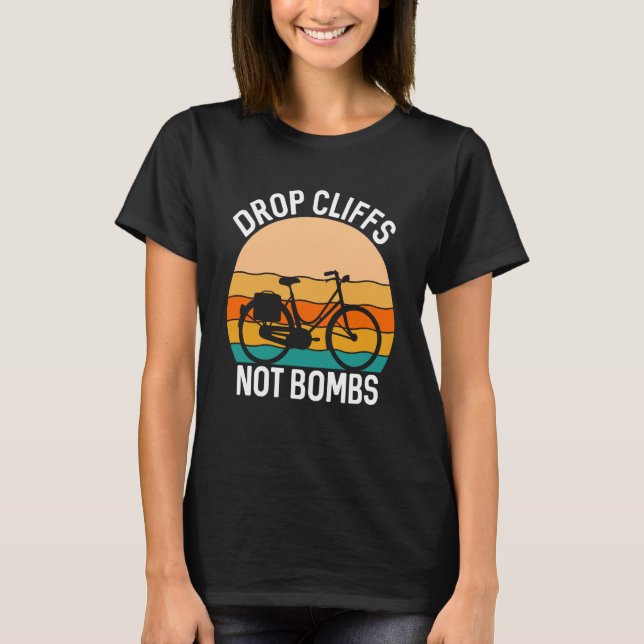 Biking and Cycling  88 T-Shirt (Vorderseite)