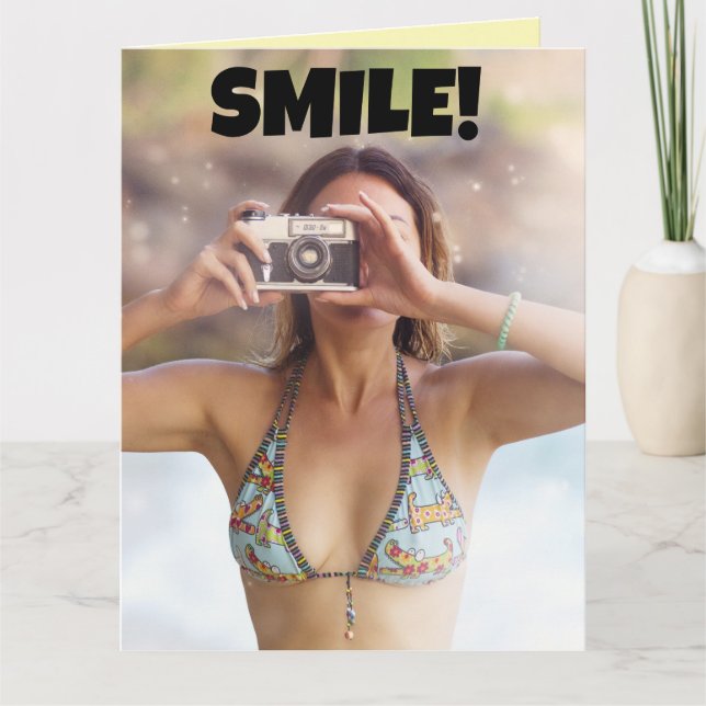 BIKINI GIRL "SOURIRE !" ANNIVERSAIRE D'ÉTÉ ! CARTE (Devant)