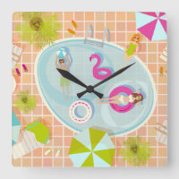Bikini-Girls und Typ spielen Schwimmbadspiel