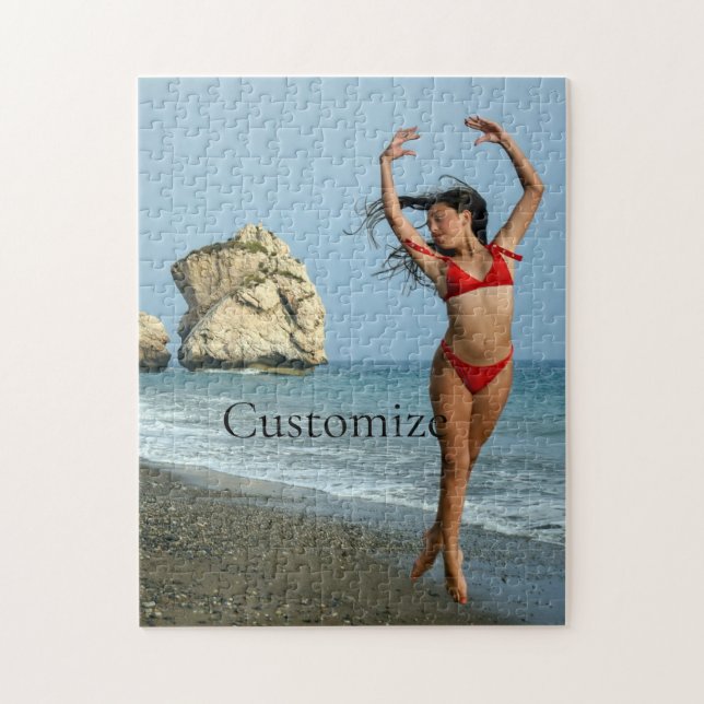 Bikini Modell tanzen Thunder_Cove (Vertikal)