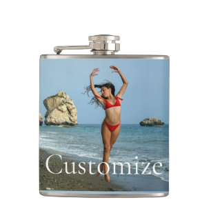 Bikini Modell tanzen Thunder_Cove Flachmann