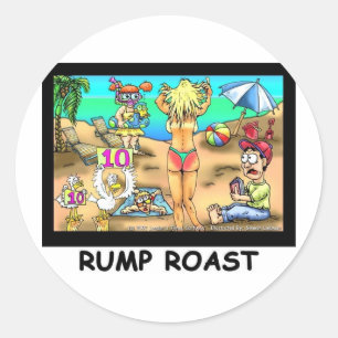 Bikini Rump Roast Funny Offbeat T-Shirts & Geschen Runder Aufkleber