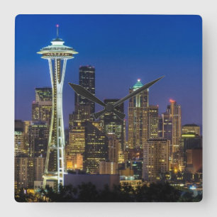 Bild von Seattle-Skylinen in Morgenstunden Quadratische Wanduhr