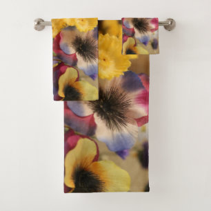Bild von Violett und gelben Blumen Badhandtuch Set