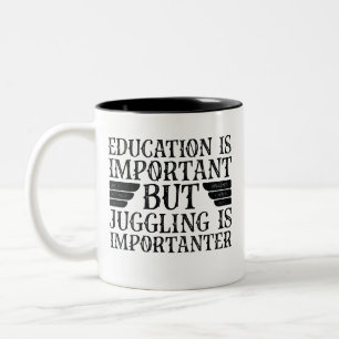 Bildung ist wichtig, aber Schummeln ist wichtig Zweifarbige Tasse