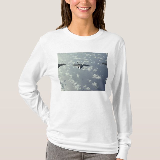 Bildung von F-22-Raptoren auf drei Schiffen T-Shirt (Vorderseite)
