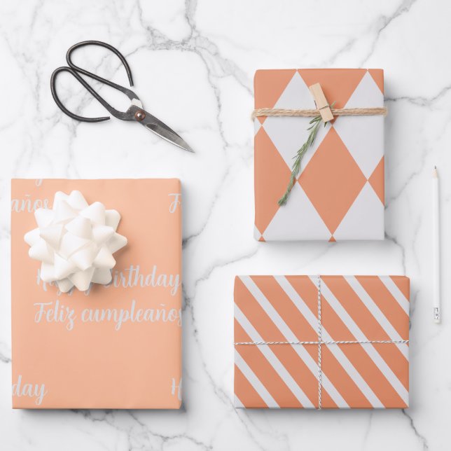 Bilingual Peach Feliz Cumpleaños - Happy Birthday Geschenkpapier Set (Vorderseite)