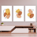 Bio Formen Bilderwand Sets<br><div class="desc">Set von drei Poster, Erdfarben, Bio Formen Kompositionen.</div>