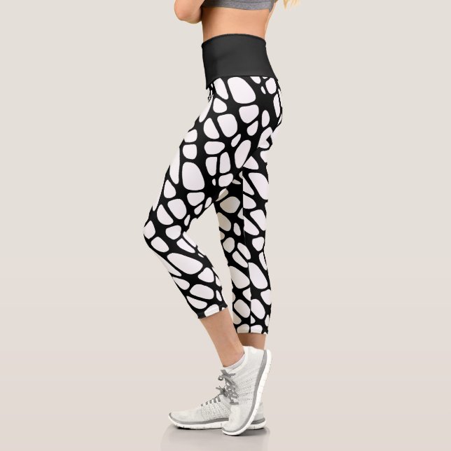 Bio Webmuster Schwarz/Weiß Capri Leggings (Links)