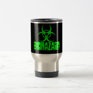 Biogefährdungsymbol auf grüner Kaffee-Tasse Reisebecher