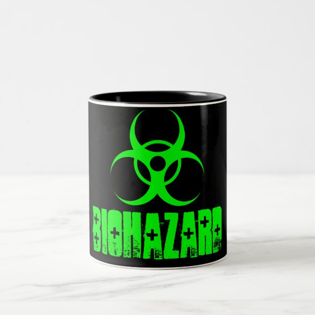 Biogefährdungsymbol auf grüner Kaffee-Tasse Zweifarbige Tasse (Mittel)