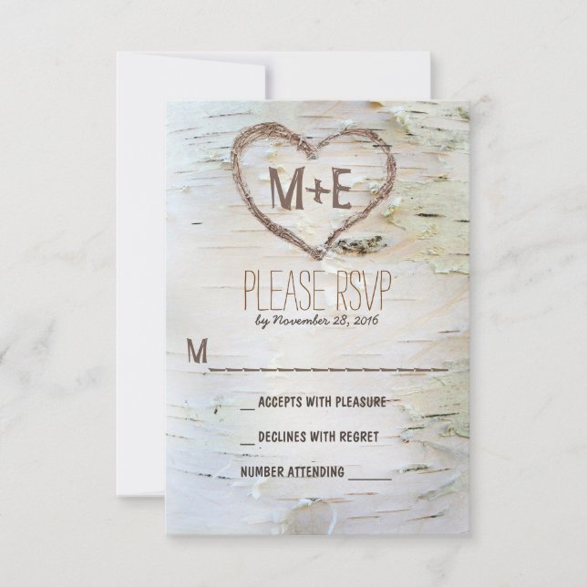 Birch tree heart initials rustikale Hochzeit RSVP  Karte (Vorderseite)