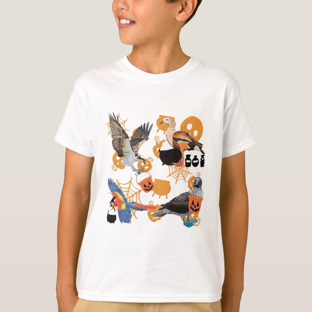 Bird Halloween Artwork Spooky Feathered Friend Ill T-Shirt (Vorderseite)