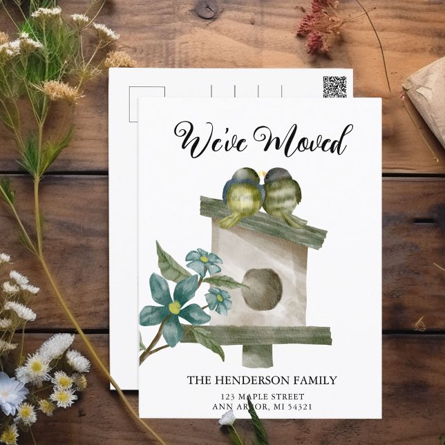 Birdhouse New Zuhause Moving Ankündigung Postkarte (Birdhouse with love birds we've moved moving cards.)